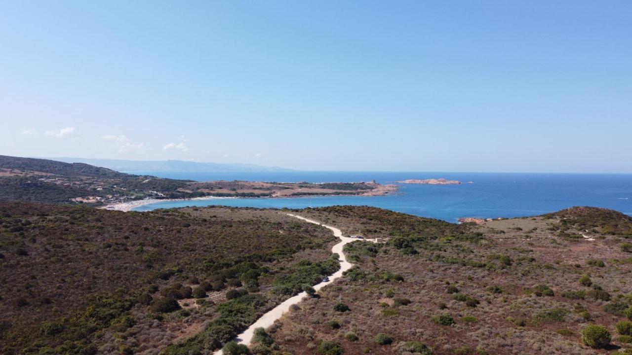 Rocce Rosse Sardinia Lejlighedshotel Isola Rossa Eksteriør billede