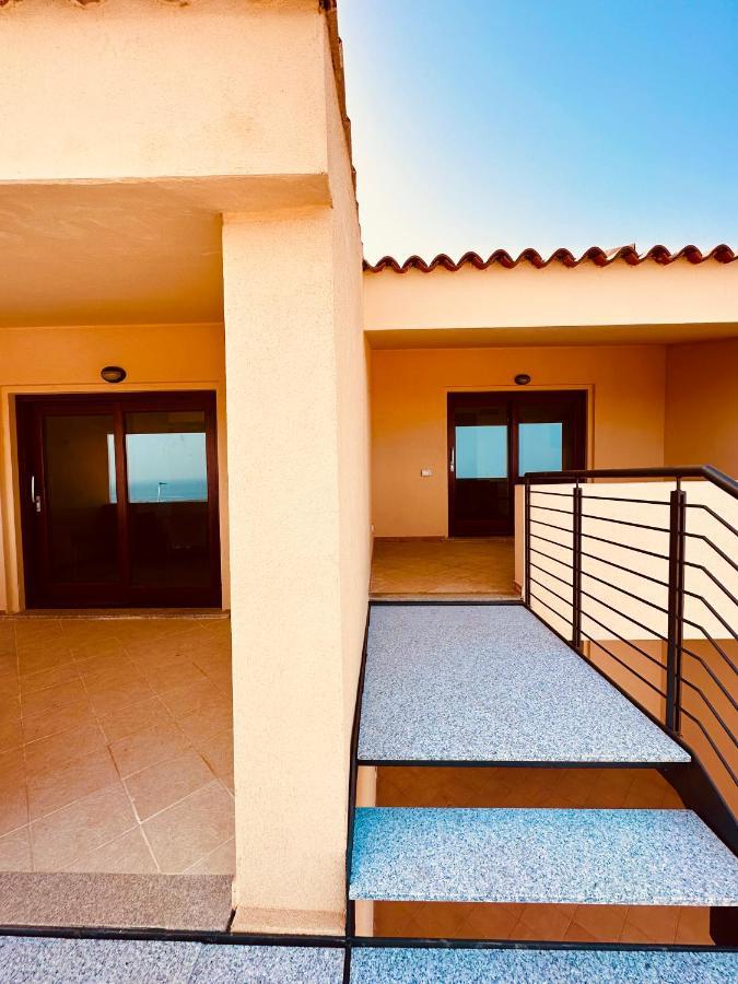 Rocce Rosse Sardinia Lejlighedshotel Isola Rossa Eksteriør billede