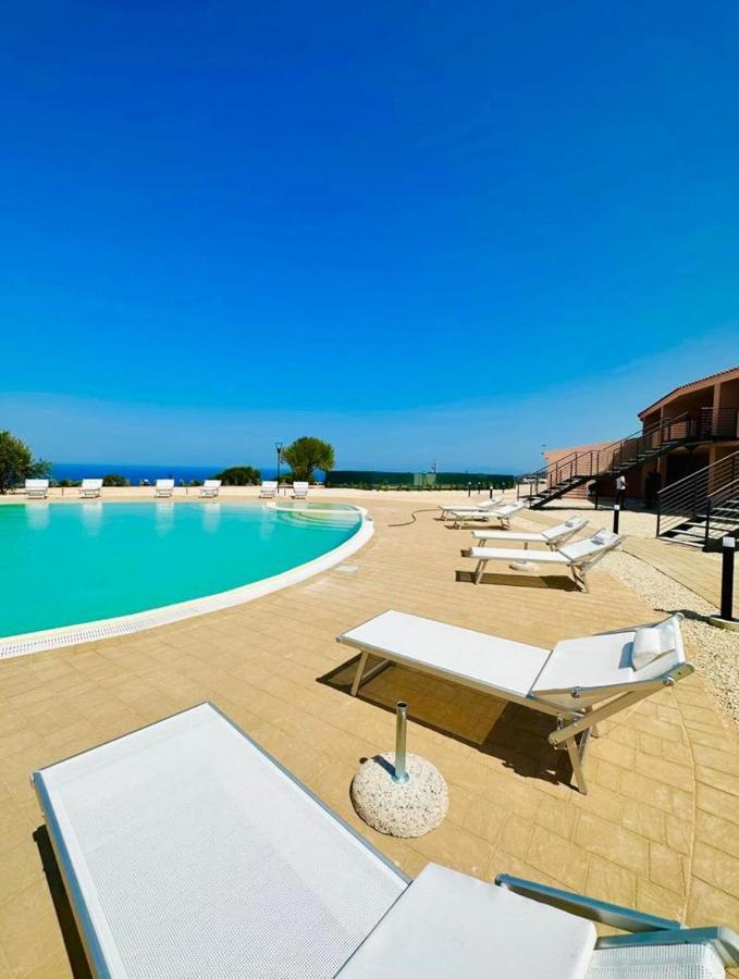 Rocce Rosse Sardinia Lejlighedshotel Isola Rossa Eksteriør billede